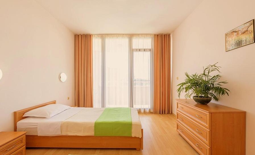 Apartment Konstantin In Trakia Plaza サニービーチ エクステリア 写真