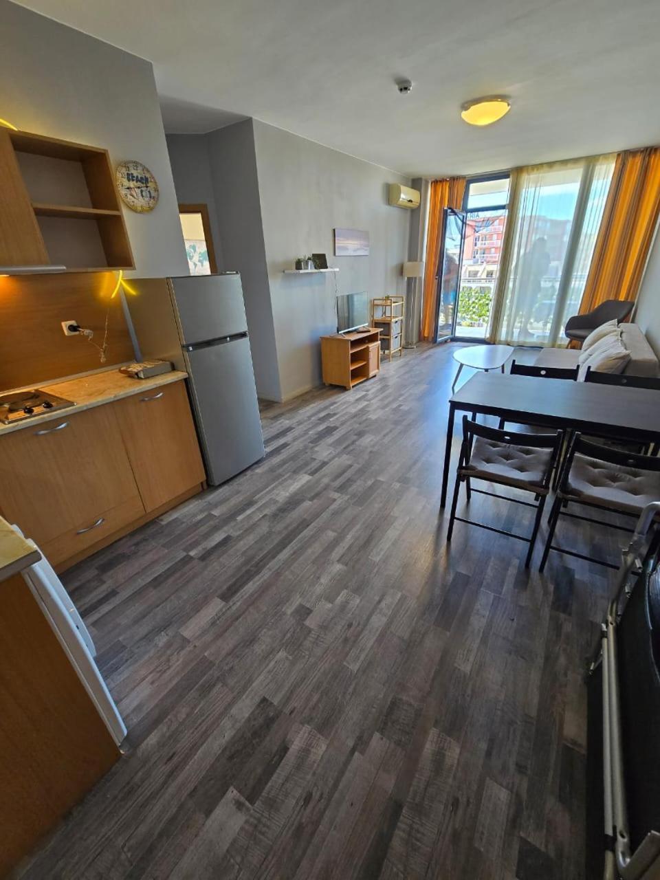Apartment Konstantin In Trakia Plaza サニービーチ エクステリア 写真